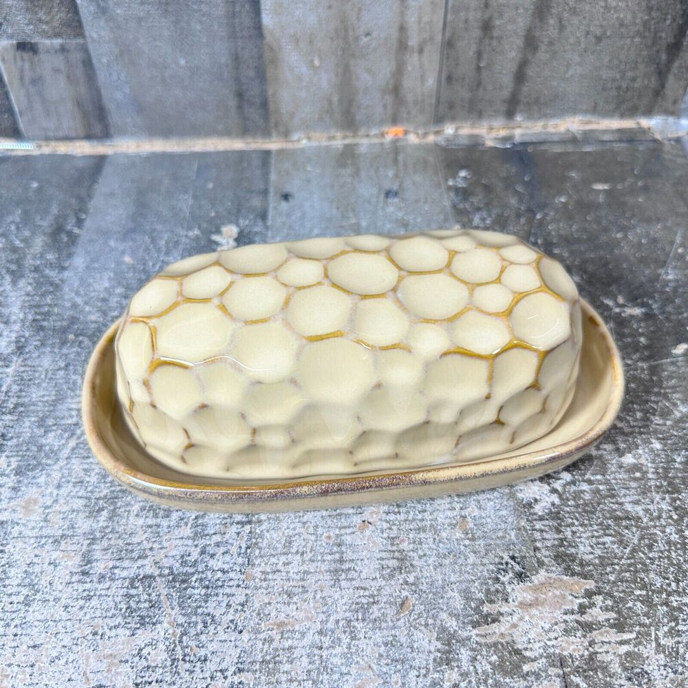 Sango Continental Beige 1/4 Lb Covered Butter‎ 4712